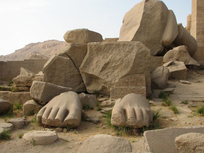 36243_ozymandias13.jpg